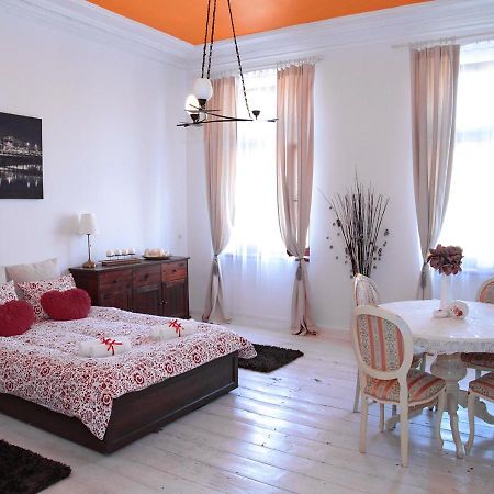 Grey Studio Apartment วรอตซวาฟ ภายนอก รูปภาพ
