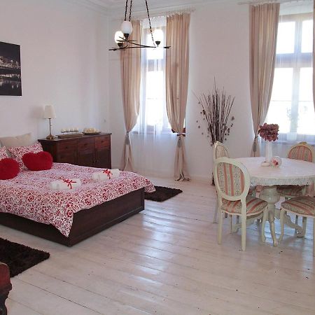 Grey Studio Apartment วรอตซวาฟ ภายนอก รูปภาพ